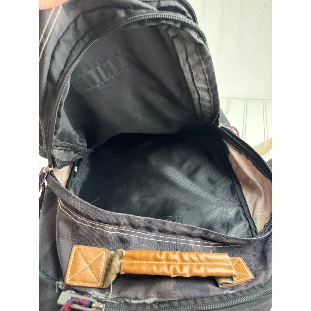 Tommy Hilfiger Vintage Y2K Rucks Camouflage Computer Backpack Bag Unisex